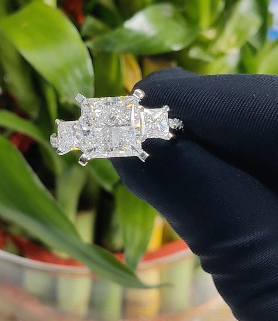 2.70 CTW Princess Cut Lab-Grown Diamond Three Stone Ring – E VVS IGI Certified