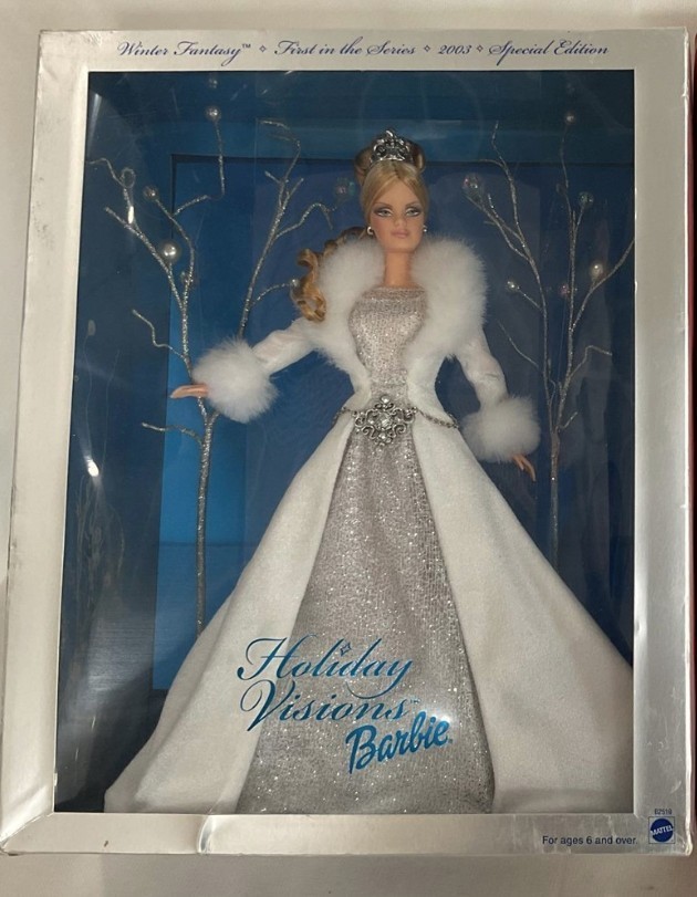 Holiday Visions Barbie Winter Fantasy Special Edition 2003 B2519