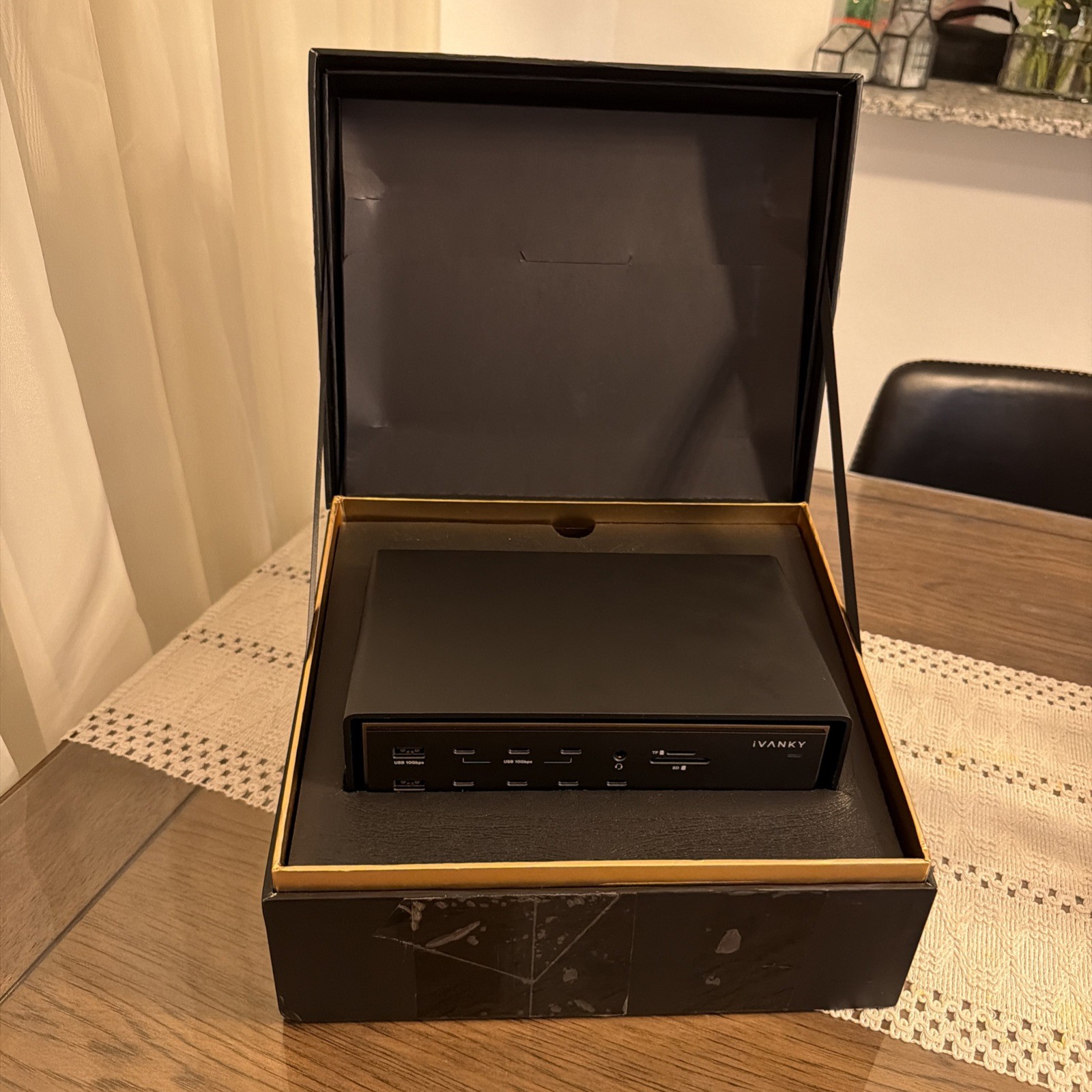  iVANKY 26-in-1 FusionDock Ultra Thunderbolt 5, 10GbE Dock