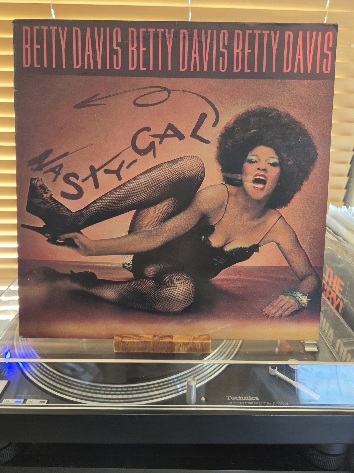 Betty Davis, Nasty Gal, 1975 1st Island, ILPS-9329, VG+/VG-VG+
