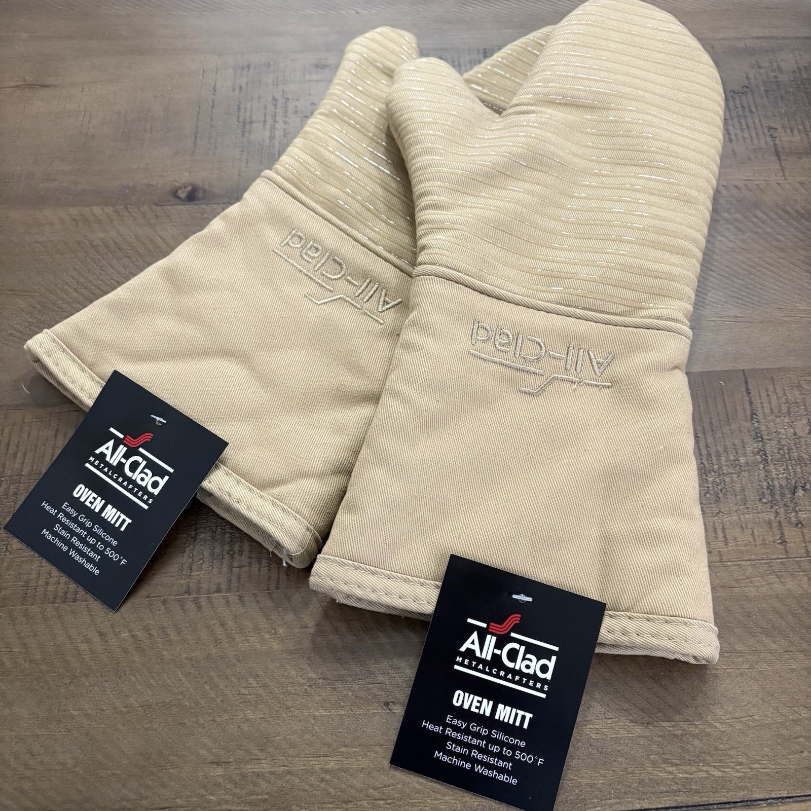 ALL-CLAD Metalcrafters ~ (2) Oven Mitts w/ Easy Grip Silicone ~ Cappuccino Beige