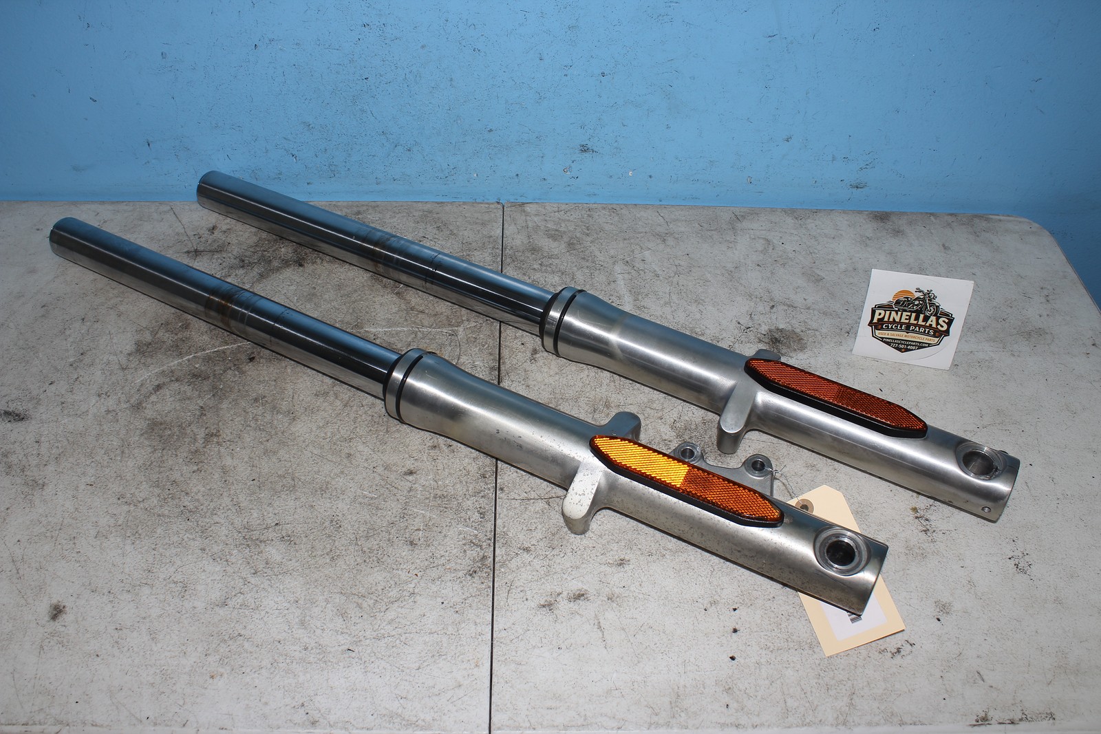 06-26 Kawasaki Vulcan VN900B Classic Front Fork Left Right
