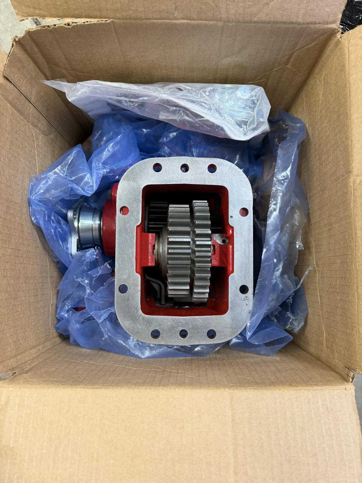 Chelsea Parker PTO (Power Take Off) 880 Series 880GRAHX-V3XV NIB w/ manual