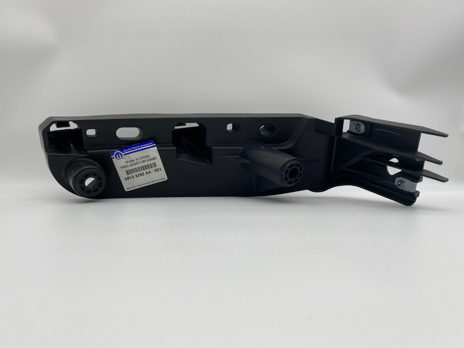 NEW 2021-2027 Dodge Durango Passenger Front Bumper Bracket RH OEM 68533282AA