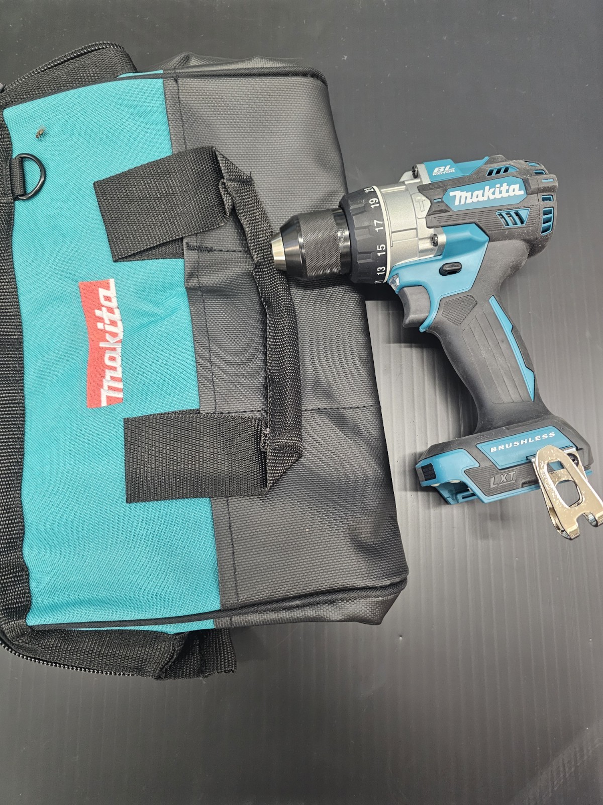 makita xph14z 18v lxt Drill With Hammer Drill Keyless Chuck Makita Bag makita xph14z 18v lxt Drill With Hammer Drill Keyless Chuck Makita Bag