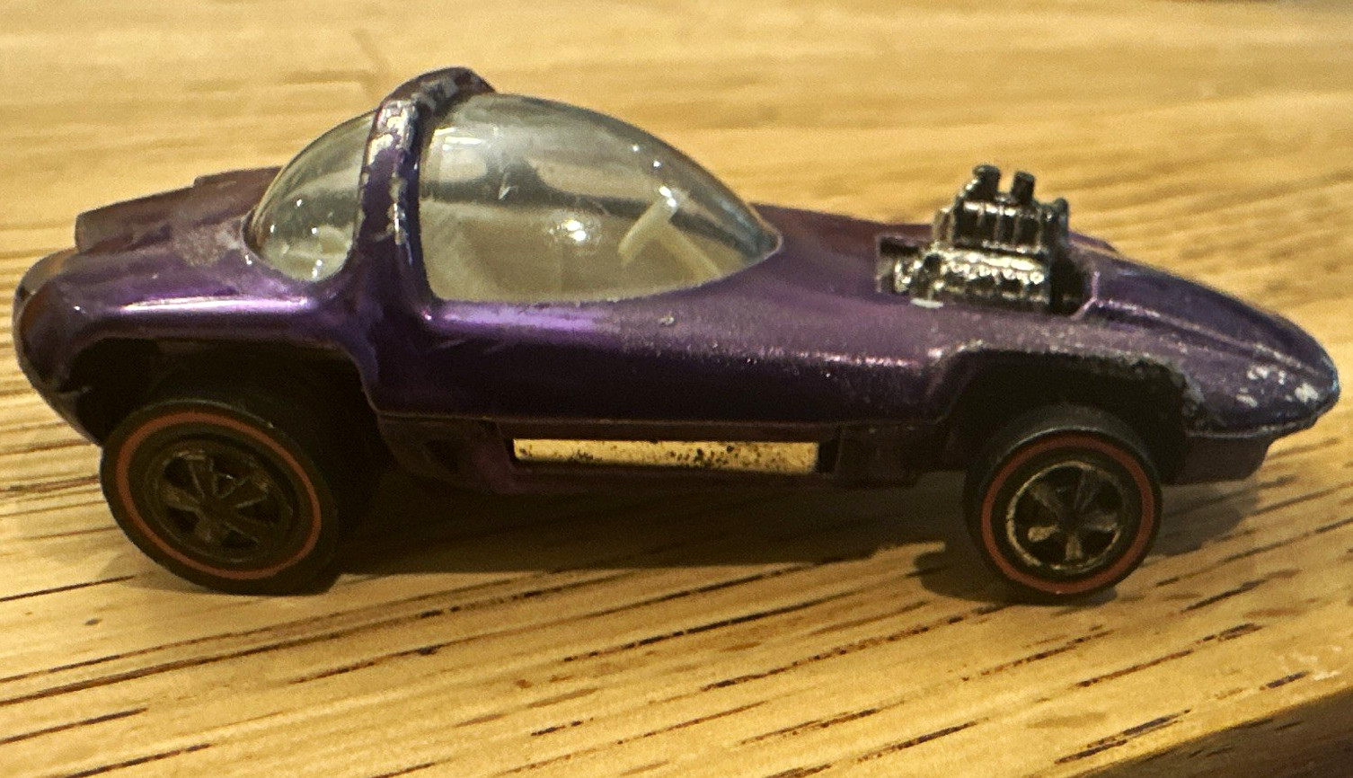 Hot Wheels 1967 Silhouette Purple Diecast Car 1:64 Vintage Original 16 US made Hot Wheels 1967 Silhouette Purple Diecast Car 1:64 Vintage Original 16 US made