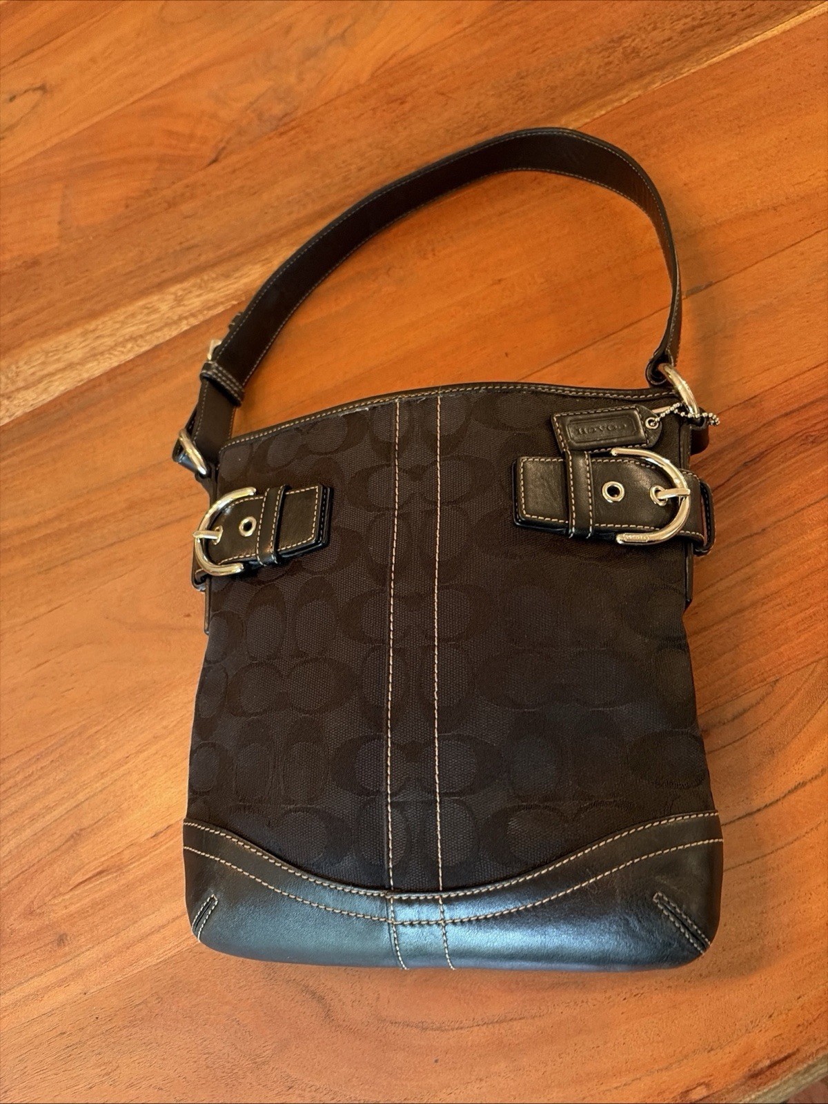Coach Vintage Y2K Soho Signature Black Jacquard Shoulder Bag with Leather Trim. Coach Vintage Y2K Soho Signature Black Jacquard Shoulder Bag with Leather Trim.