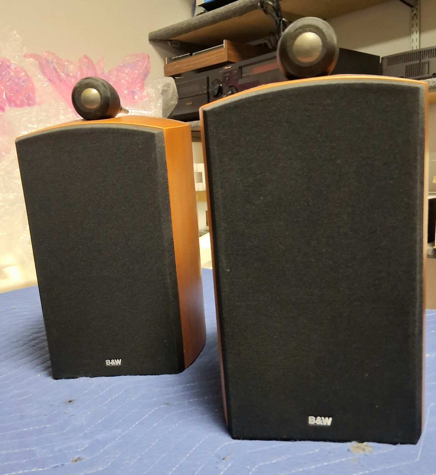 B & W B&W Bowers Wilkins Bookshelf Speakers Nautilus 805 Cherry LQQK B & W B&W Bowers Wilkins Bookshelf Speakers Nautilus 805 Cherry LQQK