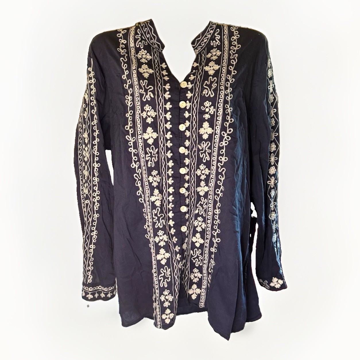 Chico\'s Blue/White Embroidered Woven Button Front Long Sleeve Blouse Size 2
