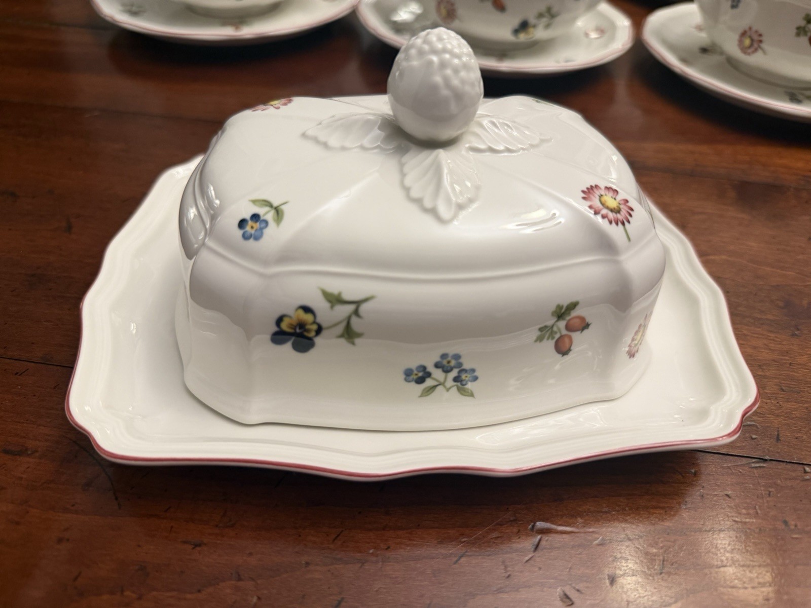 Villeroy & Boch Petite Fleur Covered Butter Dish with Lid Germany V&B RARE