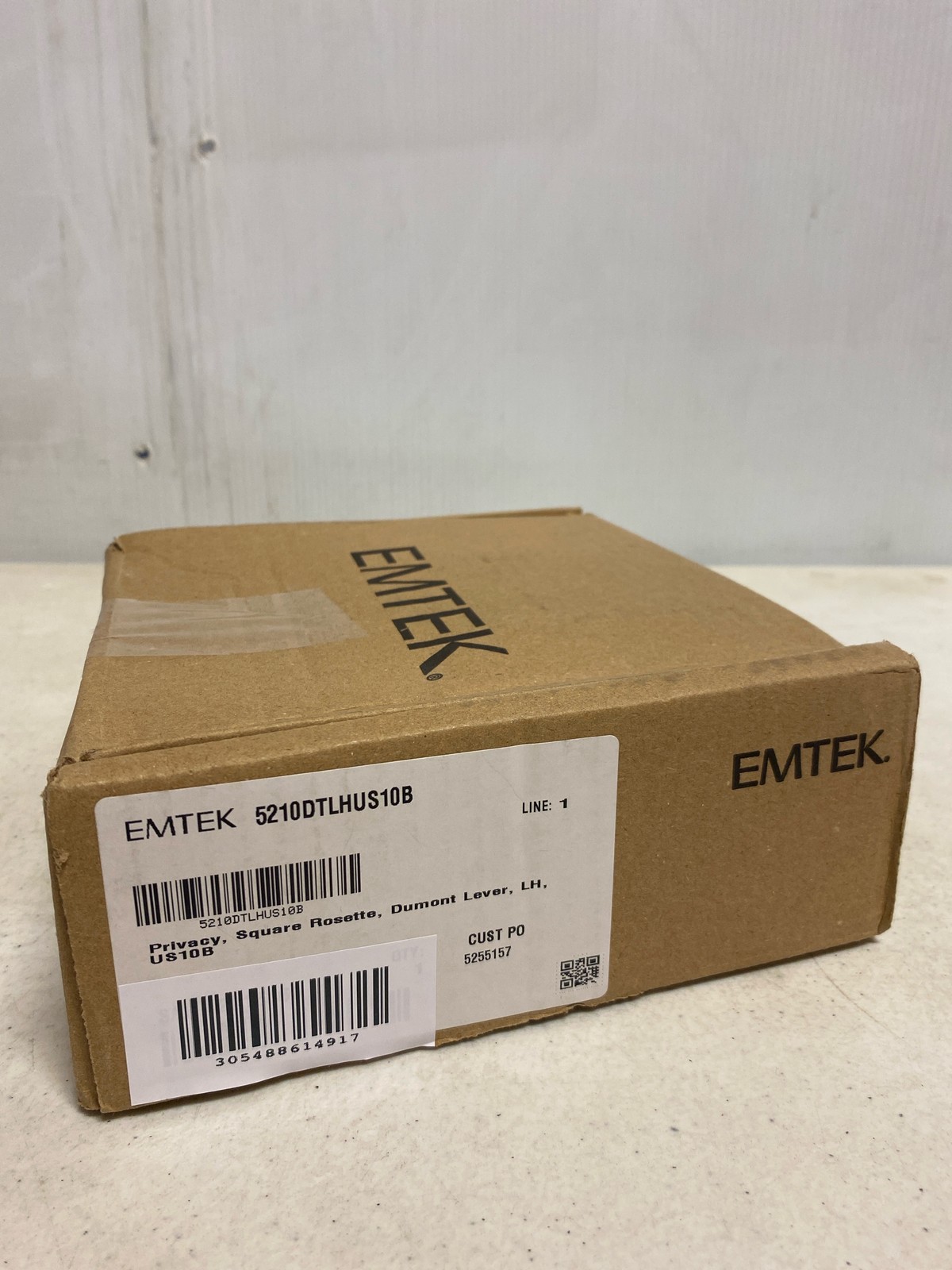EMTEK 5210DTLHUS10B Privacy Set w/ Dumont Lever LH - Oil Rubbed Bronze