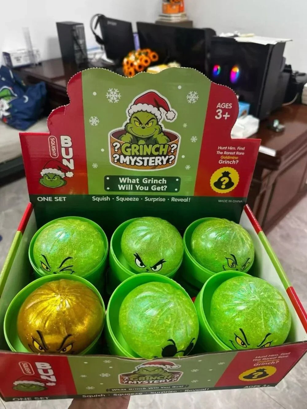 The Grinch Mystery Christmas Dumpling Squishy Stress Relief Squeeze Toy The Grinch Mystery Christmas Dumpling Squishy Stress Relief Squeeze Toy