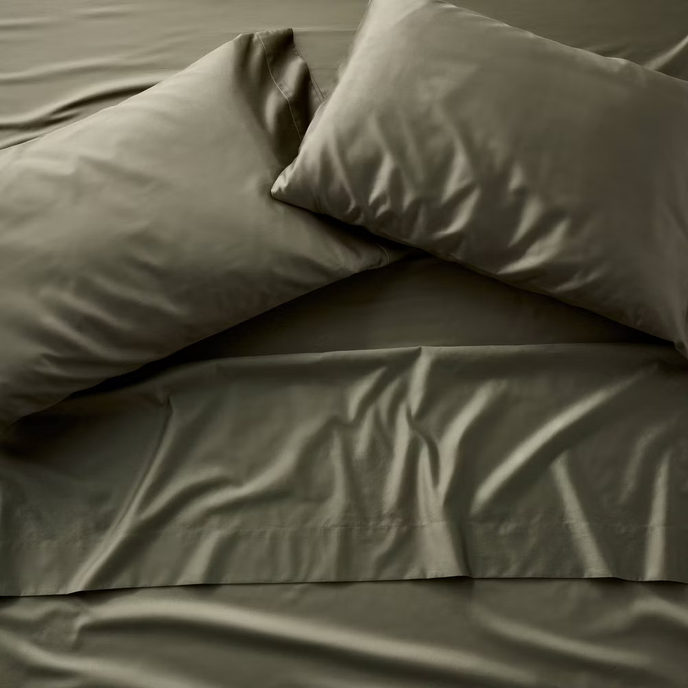 King 600 Thread Count Sateen Sheet Set Olive Green - Casaluna