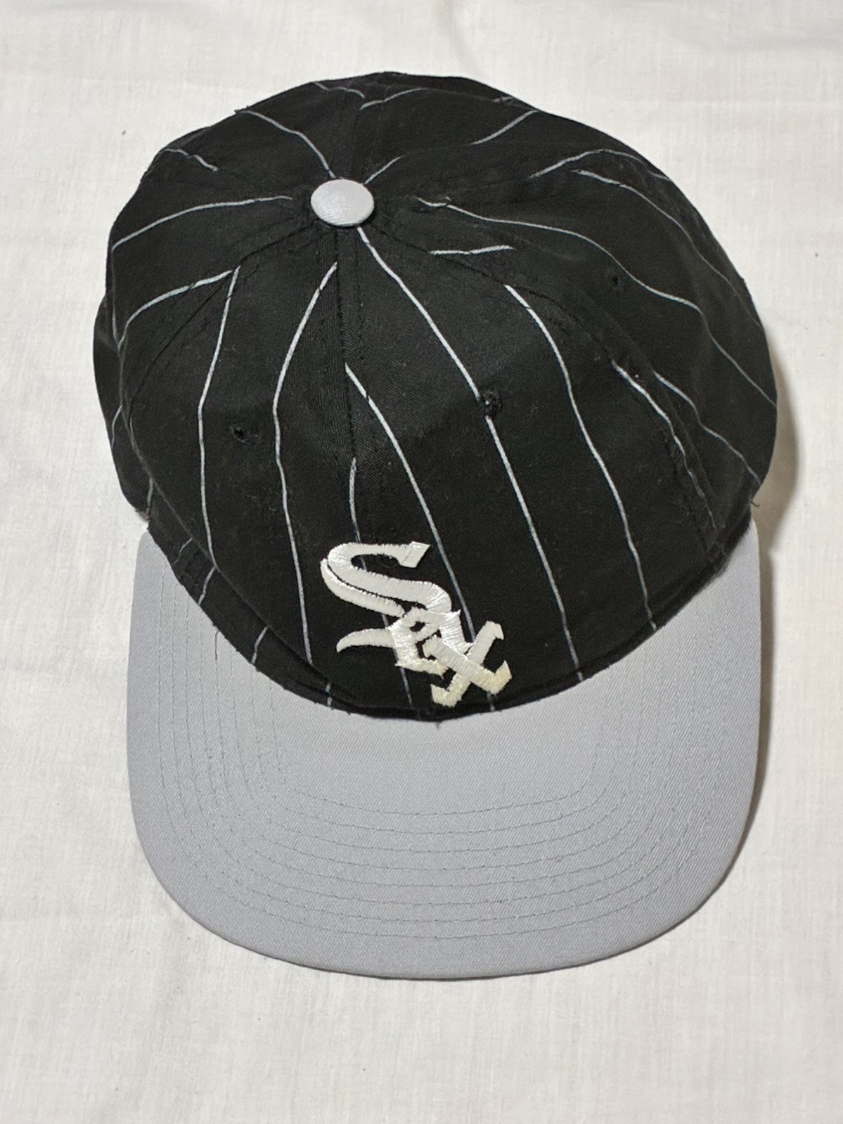 Vintage Chicago White Sox 90's Starter Snapback Hat Pinstripe Black Used 