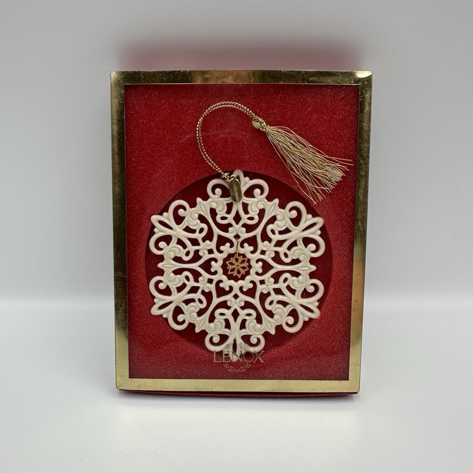 Vtg Lenox 1999 Annual Snow Fantasies Snowflake Christmas Ornament Porcelain