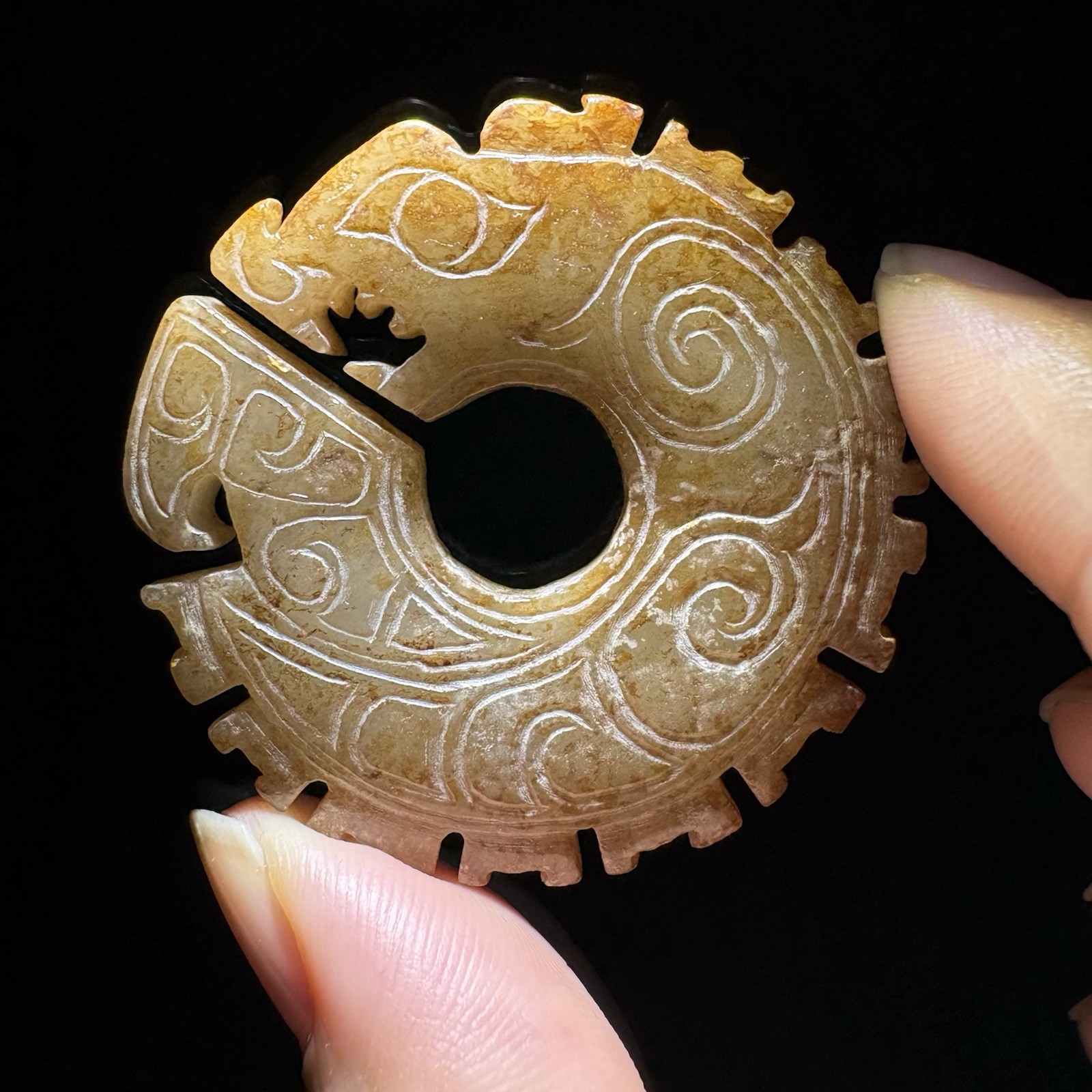 Chinese antique jade dragon pendant