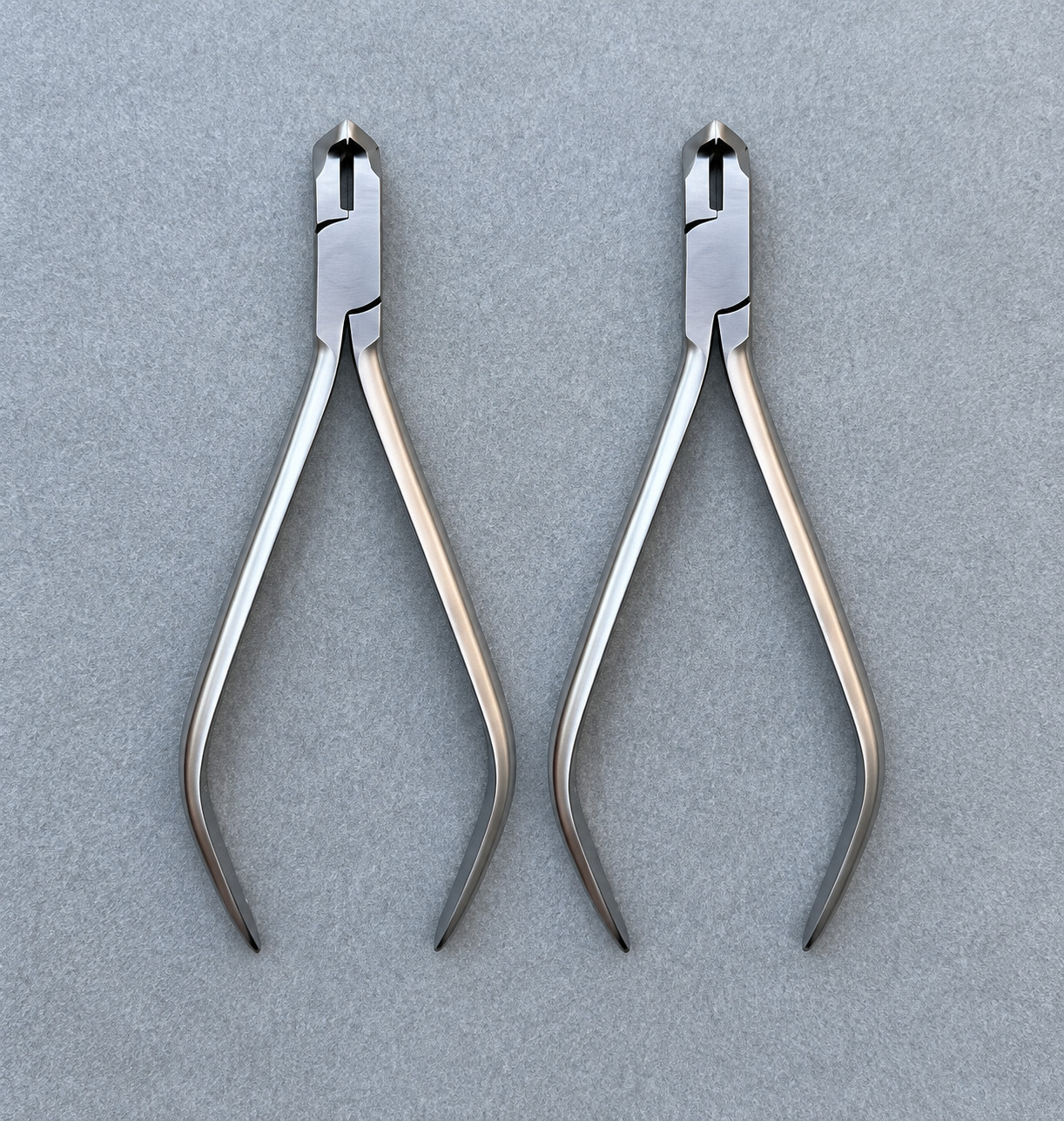 2 Pack Hu-Friedy 678-101L Universal Cut & Hold Distal End Cutter Long Handle