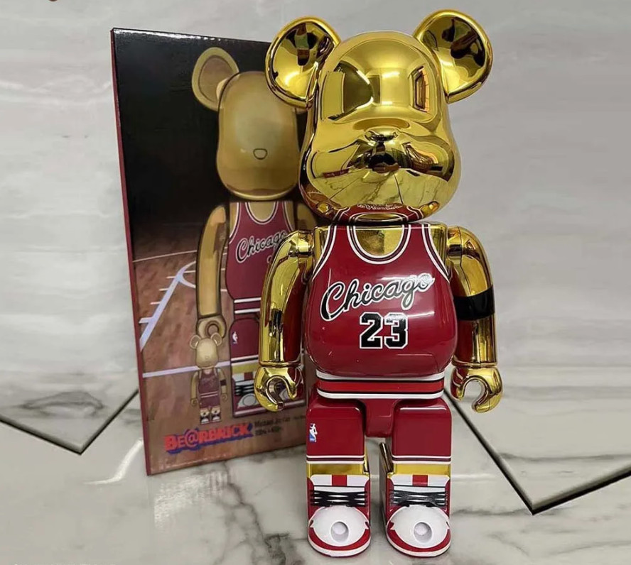 Bearbrick 400% MichaelJordan Chicago Red Gold 28cm Figure With Color LIMITED