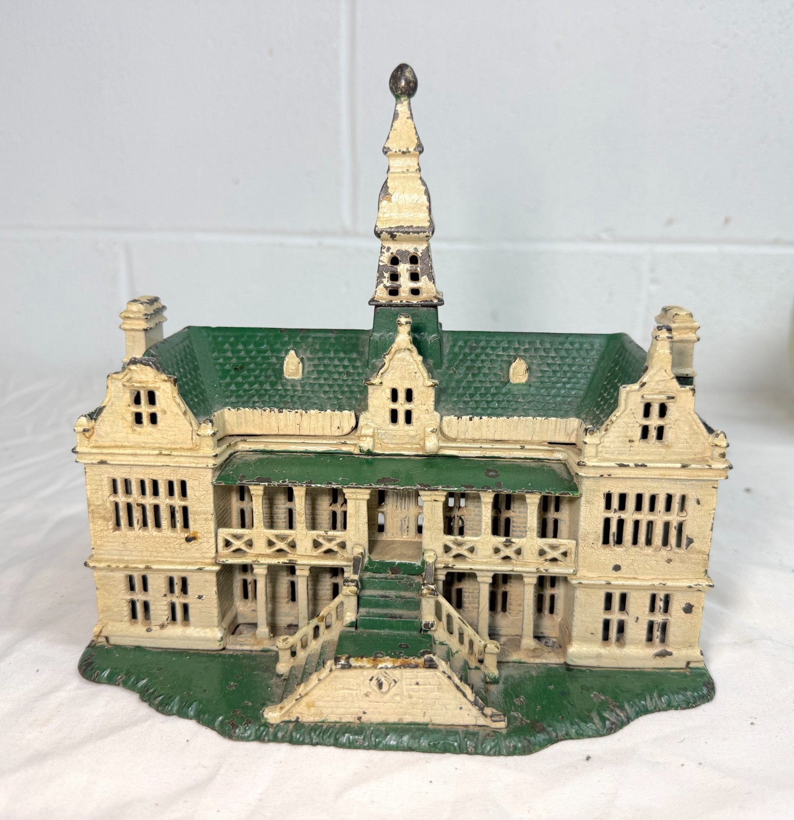 Rare Antique 1890's Ives, Blakeslee & Company Palace green cast iron still bank