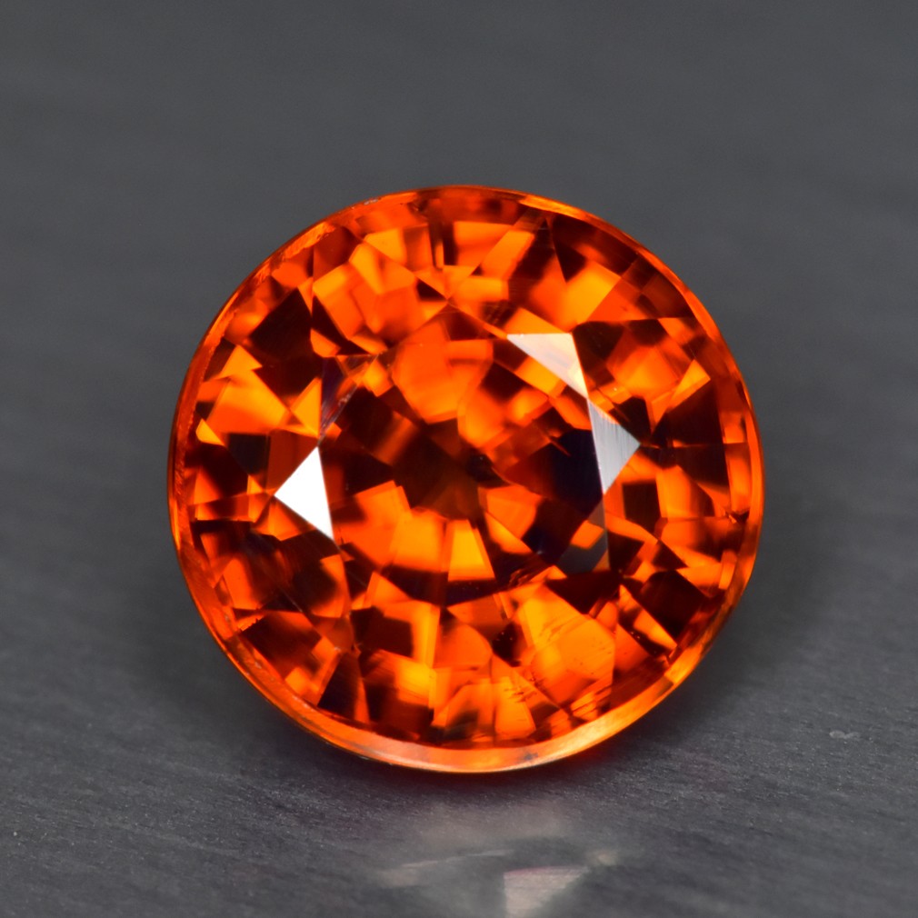 2.89Ct Round _ Vivid Red Color 100% Natural Zircon Gemstone