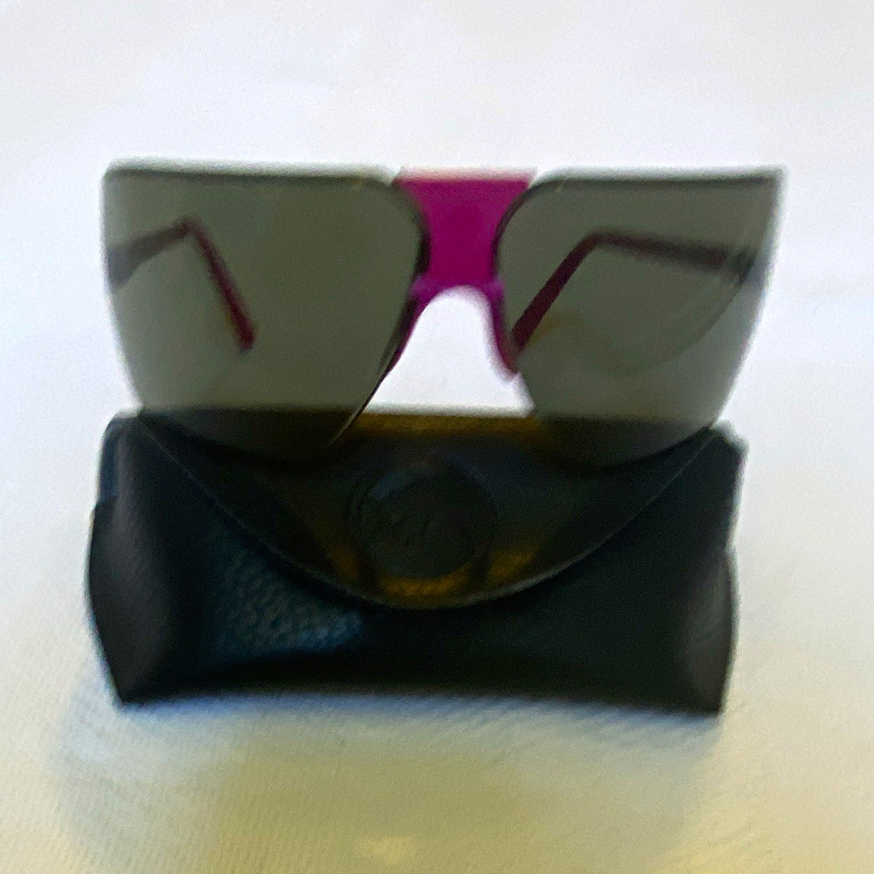 Vintage 80s Gargoyles Terminator Sunglasses Pink Magenta Shield USA With Case Vintage 80s Gargoyles Terminator Sunglasses Pink Magenta Shield USA With Case