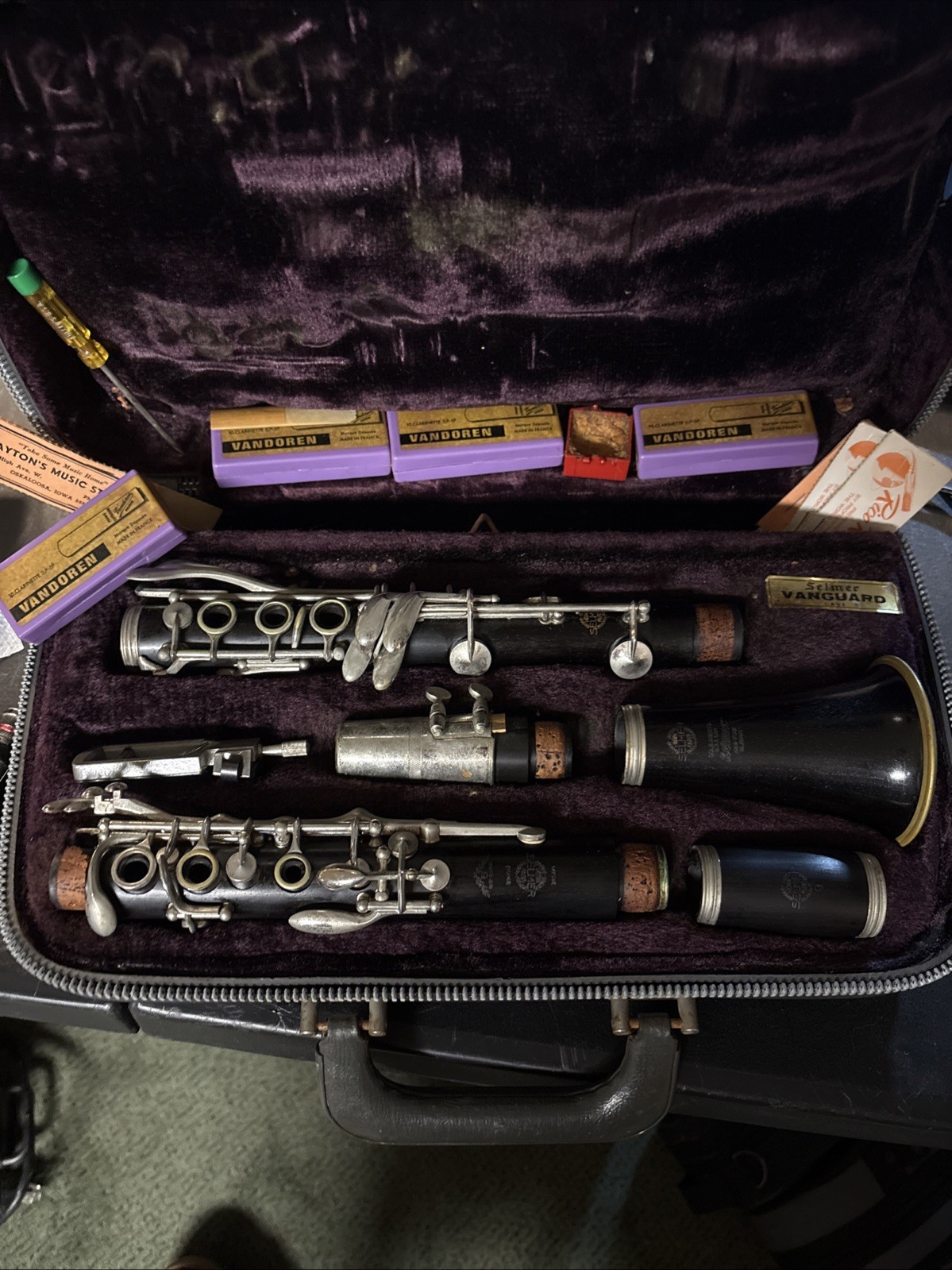 Vintage Selmer Series 9 Serial number W6679 Black Wood Clarinet W/Case Vintage Selmer Series 9 Serial number W6679 Black Wood Clarinet W/Case