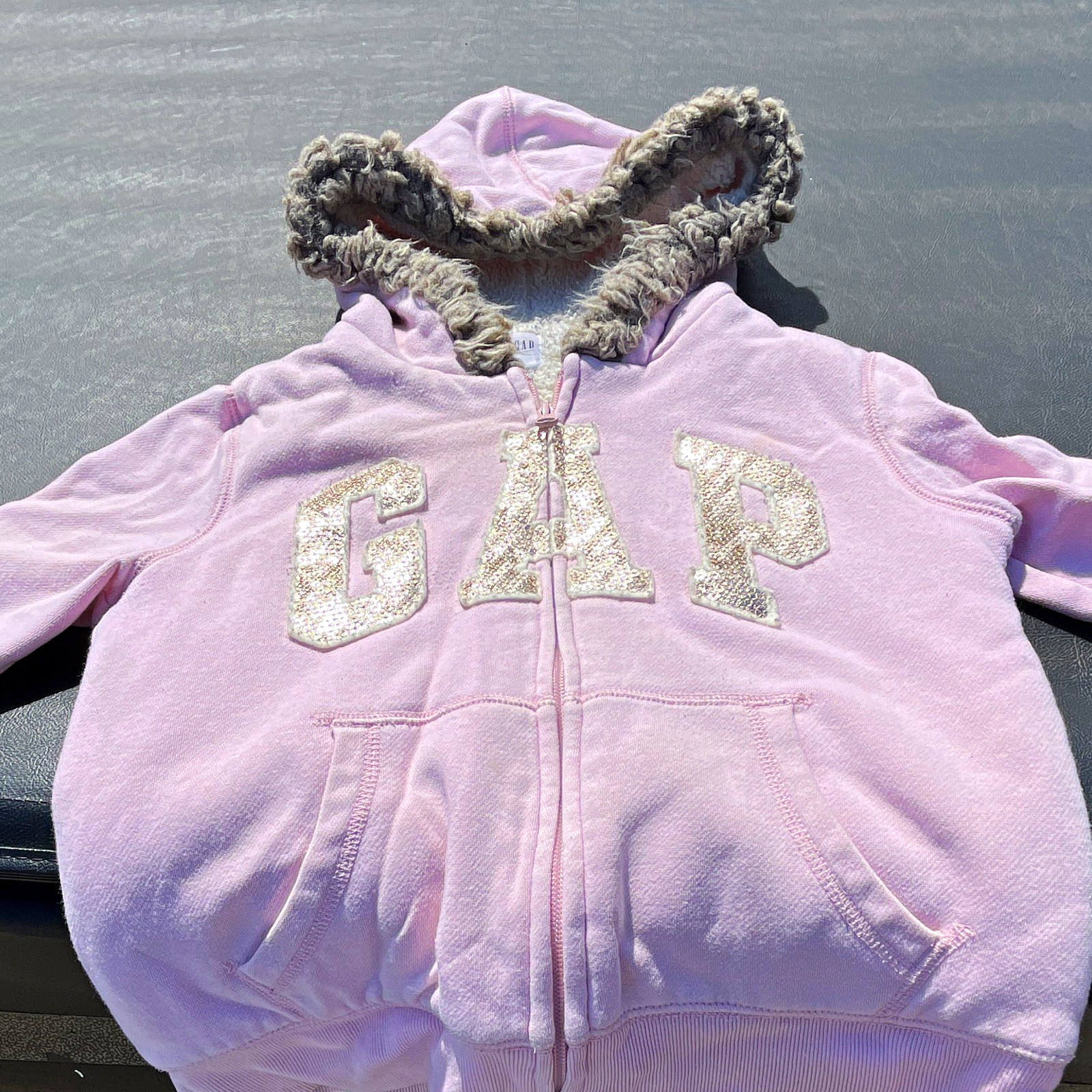 Gap Kids Girls Pink Full Zip Fleece Hoodie Faux Fur Trim Pockets Size 10 Gap Kids Girls Pink Full Zip Fleece Hoodie Faux Fur Trim Pockets Size 10