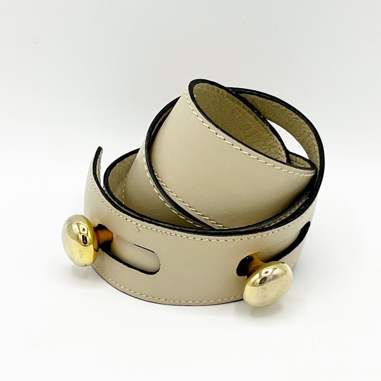 VTG Gherardini Belt Womens Size Small Beige Leather Big Gold Button Italy VTG Gherardini Belt Womens Size Small Beige Leather Big Gold Button Italy