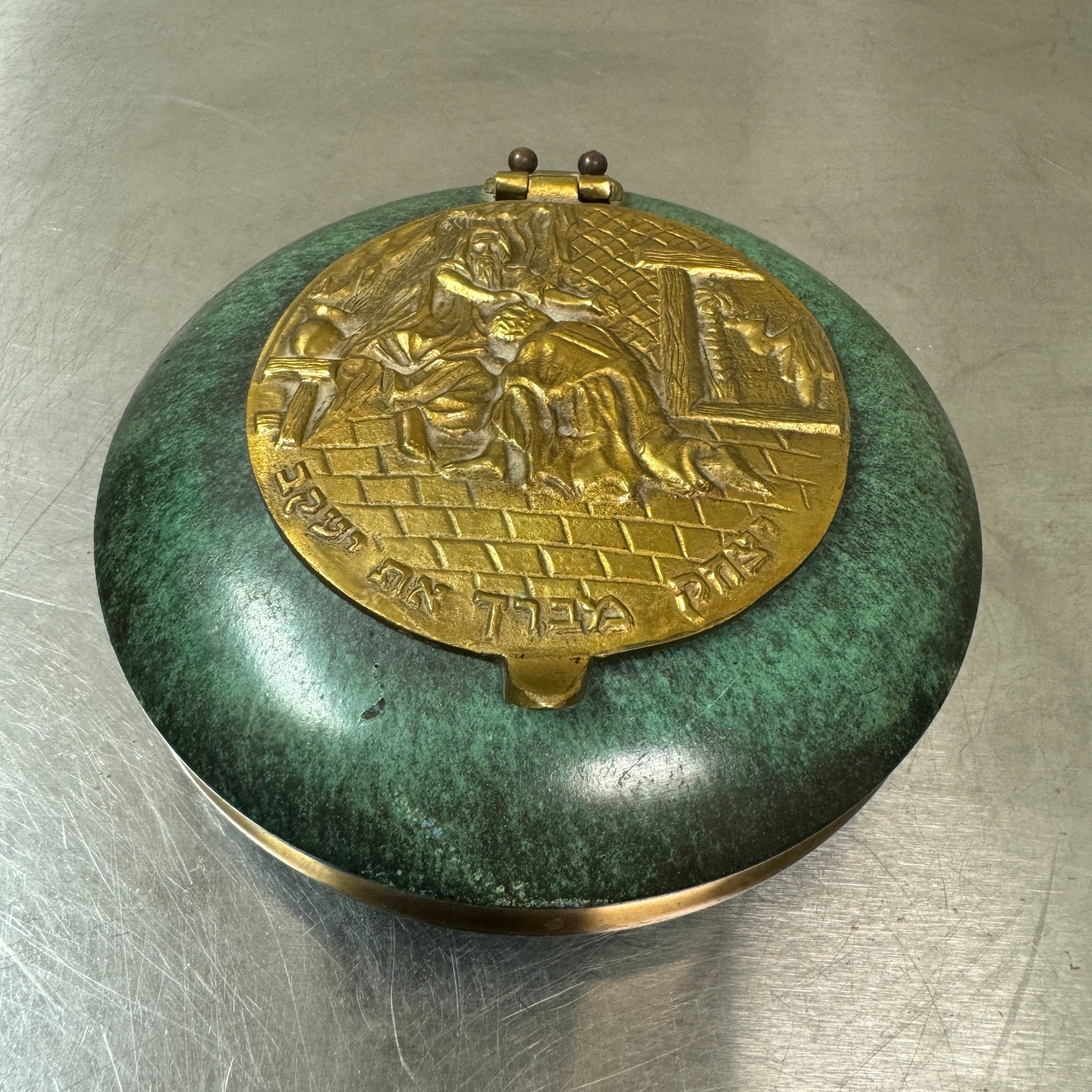 VTG c.1950s Isaac Blessing Jacob Bronze Brass Box MADE IN ISRAEL Judaica VTG c.1950s Isaac Blessing Jacob Bronze Brass Box MADE IN ISRAEL Judaica