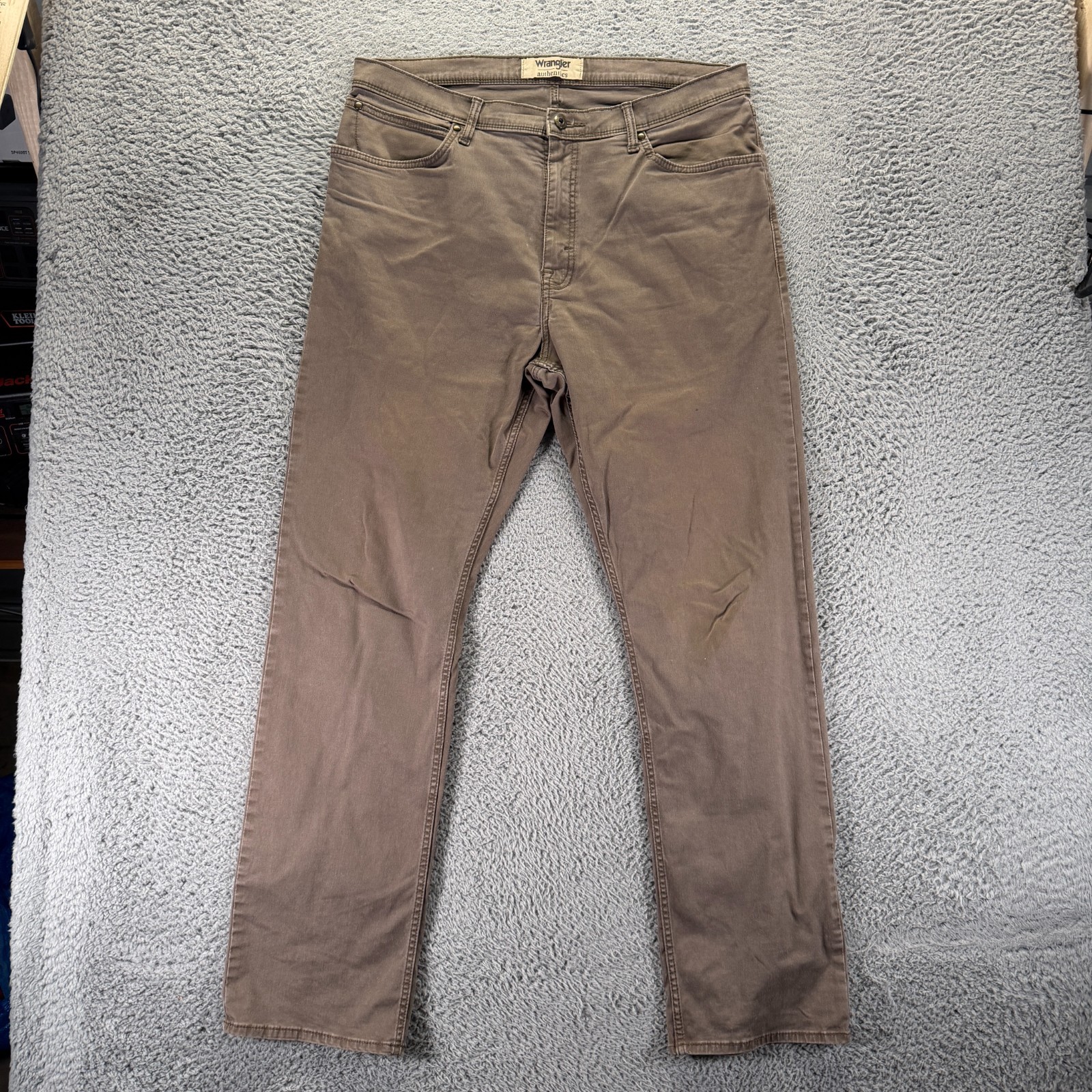 Wrangler Authentics Jeans Men 36x32 Brown Cotton Denim Straight Workwear Stretch