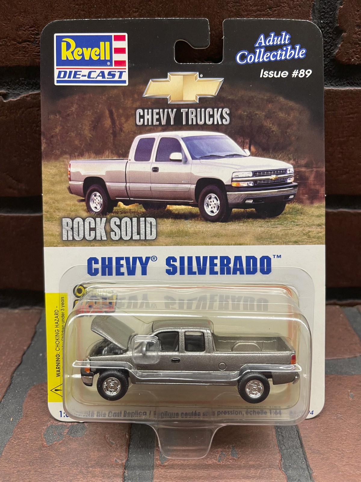 REVELL 1:64 Diecast #89 STOCK TRUCKS 1997-2003 ~ Chevy Silverado Silver