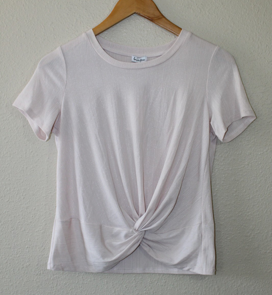 Love, Fire Light Pink Womens Juniors Short Sleeve Knot Front Top M NWT Love, Fire Light Pink Womens Juniors Short Sleeve Knot Front Top M NWT