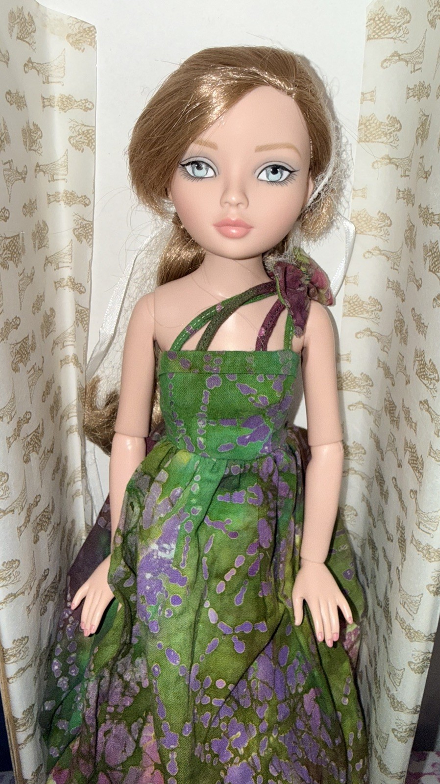 ELLOWYNE WILDE LIMITED EDITION TONNER
