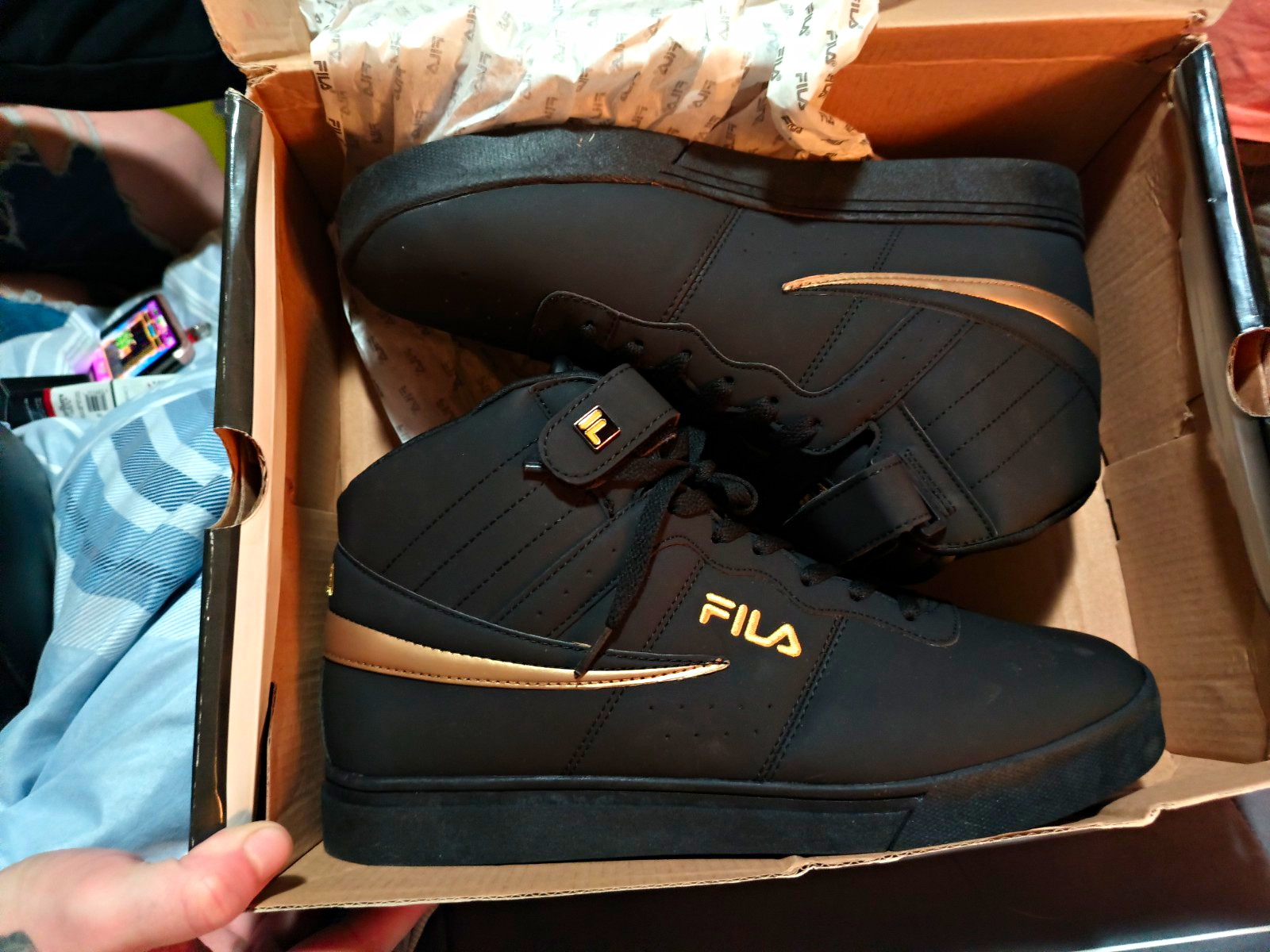 FILA Men\'s High Top Lace-Up Athletic Sneakers Black/Gold Solid Logo New FILA Men\'s High Top Lace-Up Athletic Sneakers Black/Gold Solid Logo New