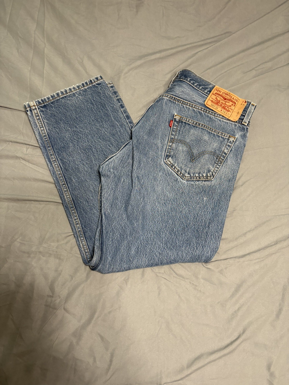 Vintage Levi\'s 501 XX Jeans Mens 38x31 Made In Colombia WPL423 Button Fly Vintage Levi\'s 501 XX Jeans Mens 38x31 Made In Colombia WPL423 Button Fly