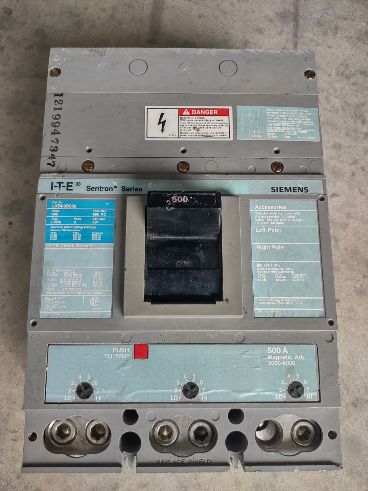 Siemens LXD63B500 500A 3P 600VAC Sentron Circuit Breaker Push to Trip