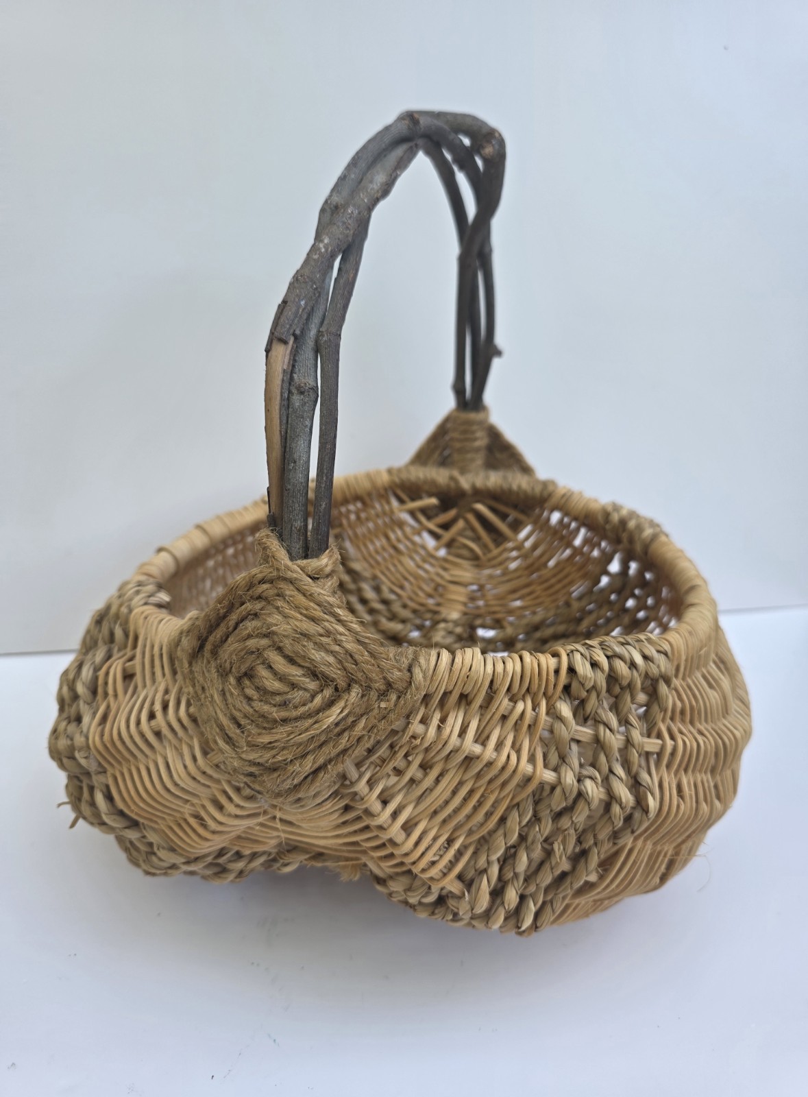 Vintage Buttocks Basket Medium Gods Eye Hand Woven Primitive Butt Egg Gathering