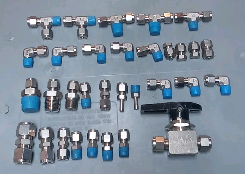 Superlok 1/4\ Superlok 1/4\