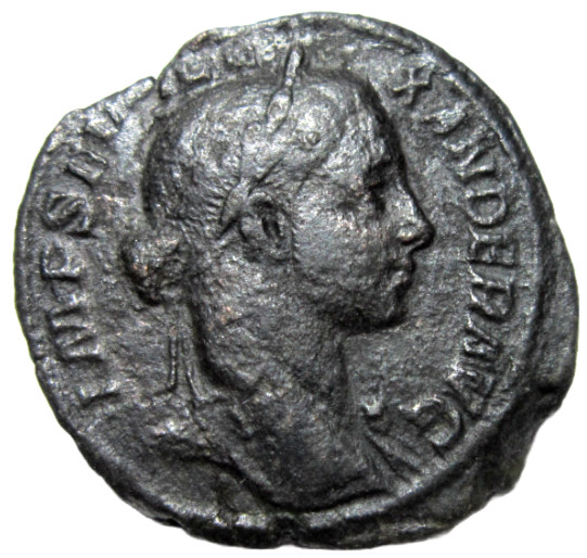 BRONZE SESTERTIUS. SEVERUS ALEXANDER, 222-235 AD. ROME MINT, ROMA REVERSE.