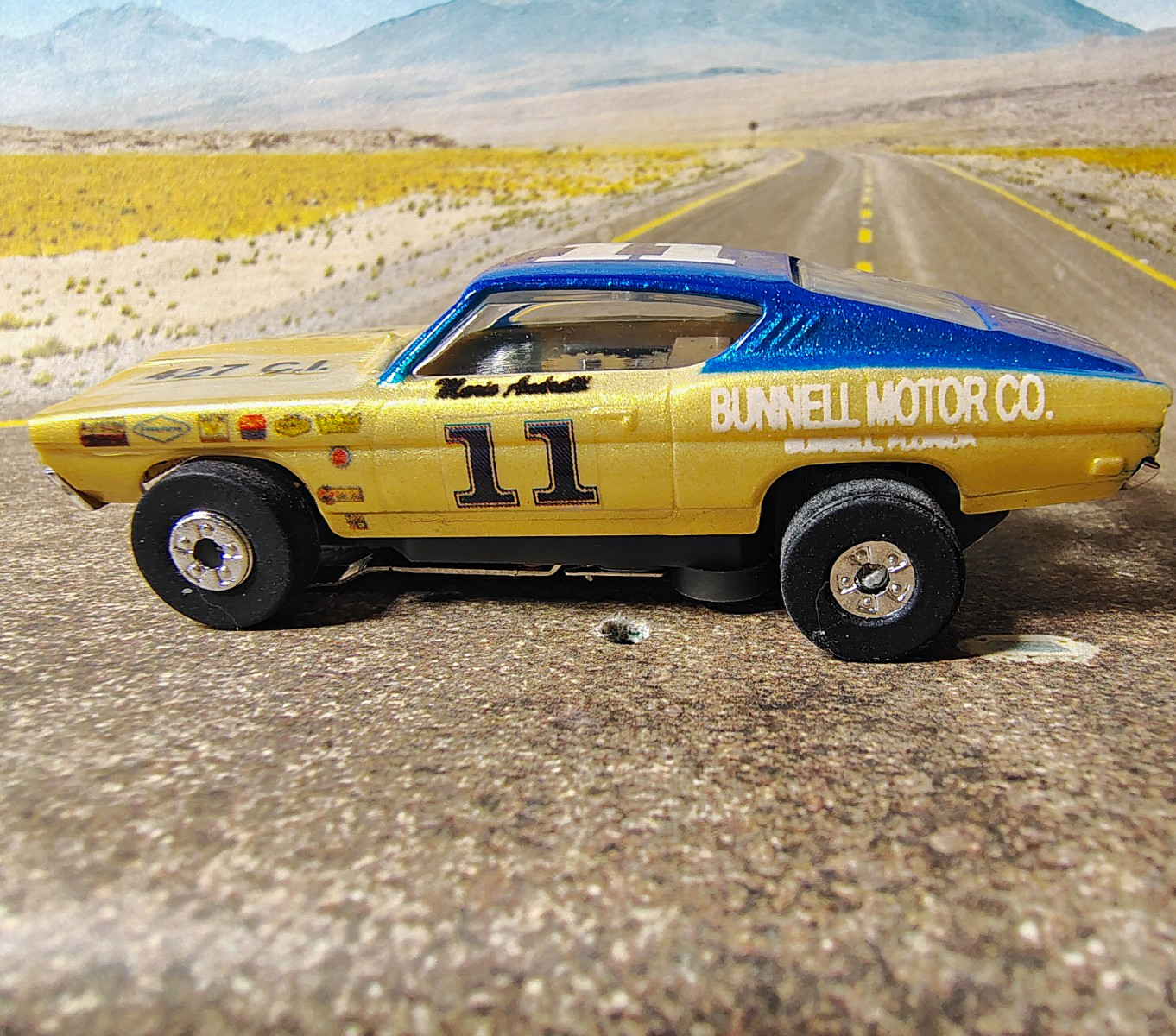 Custom Dash T-jet \'68 Mercury Cyclone #11 Mario Andretti Ultra G Chassis Custom Dash T-jet \'68 Mercury Cyclone #11 Mario Andretti Ultra G Chassis