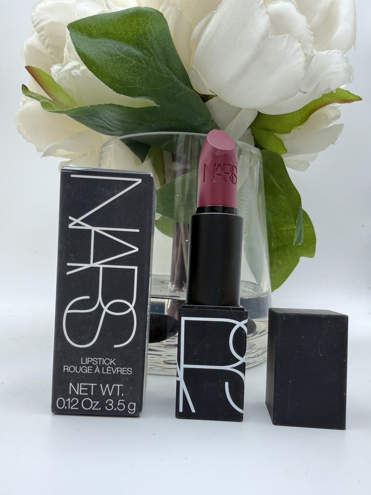 Nars Satin Lipstick 2911 AFGHAN RED Full Size 0.12 Oz. / 3.5 g Nars Satin Lipstick 2911 AFGHAN RED Full Size 0.12 Oz. / 3.5 g