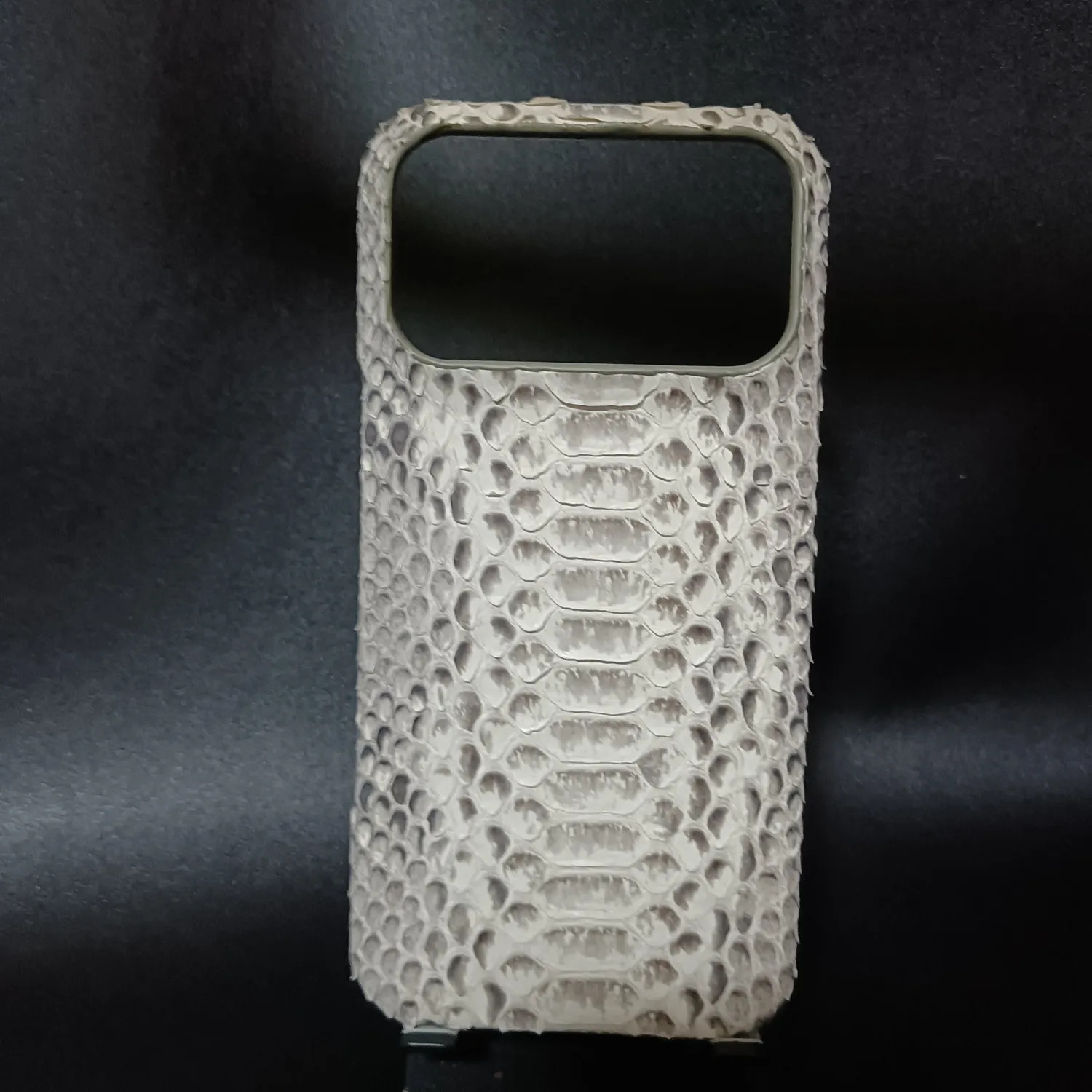 Handmade Genuine Python Leather Case iPhone 17 18 Pro Max Real Snakeskin Cover