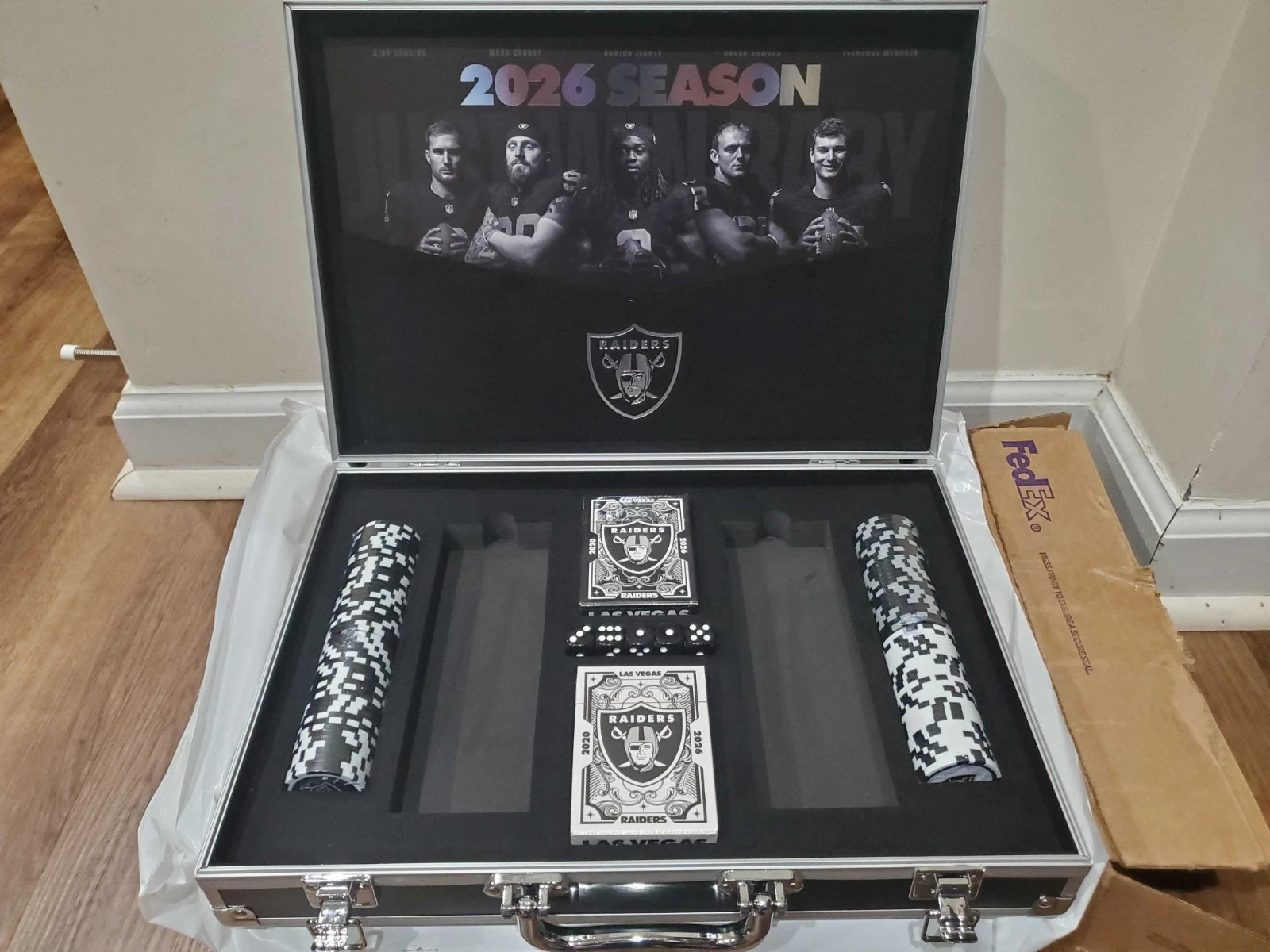 2026 Las Vegas Raiders Season Ticket Member Gift Box Poker Briefcase STM NEW HOT