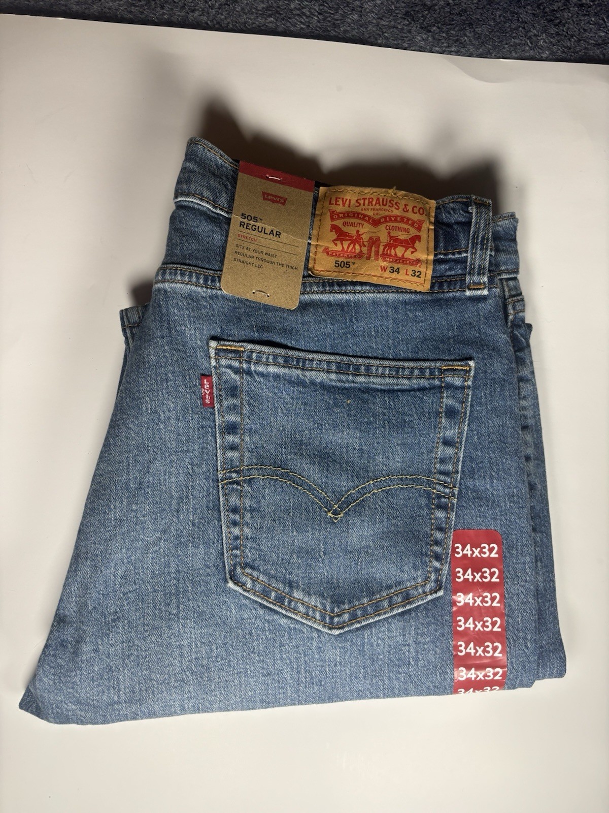 Levi\'s Men’s Blue Denim Jeans (New) 505 Regular Fit Straight Leg Mid Rise  34x32