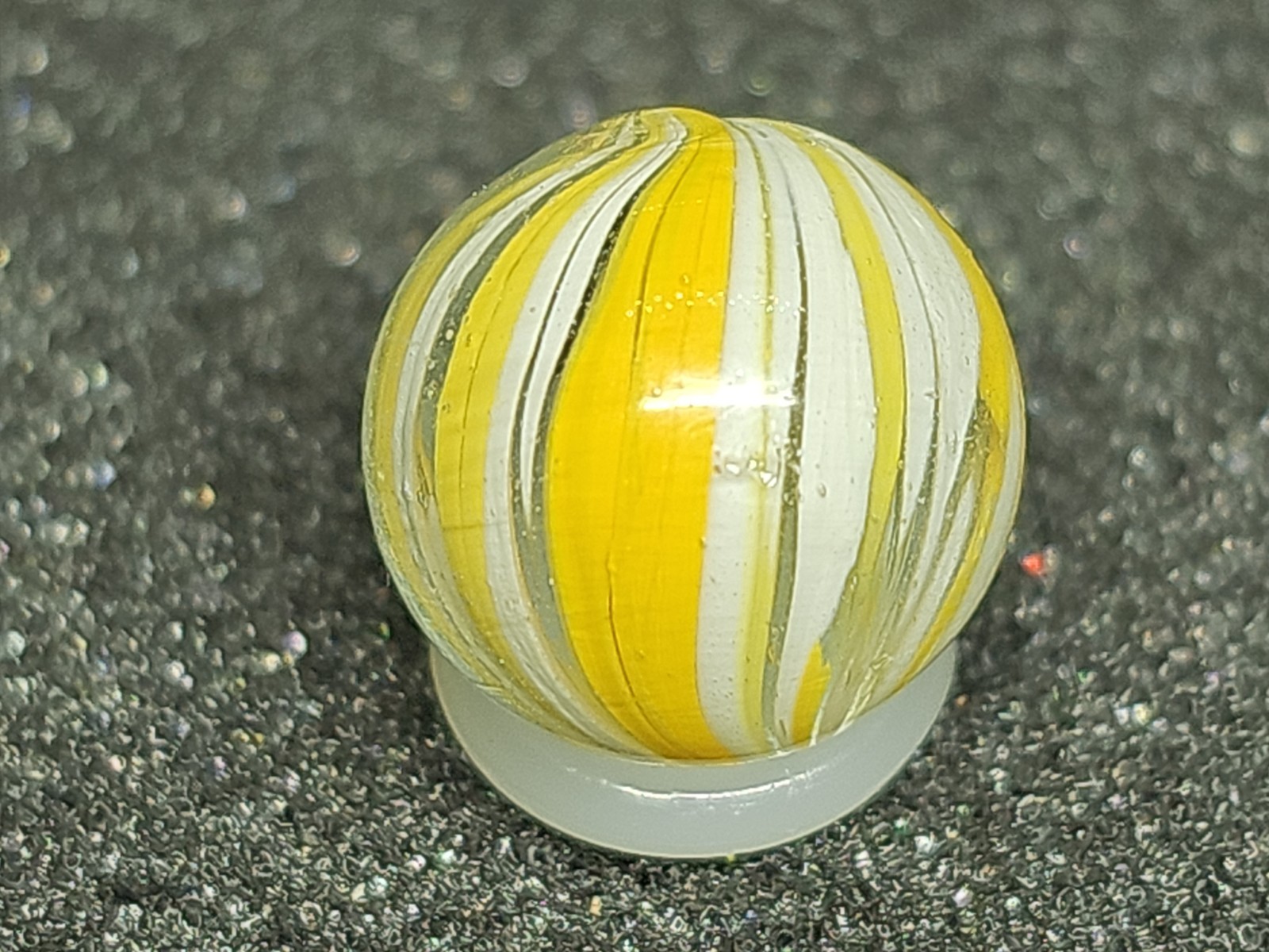 Vintage Handmade German Indian Banded Marble 37/64