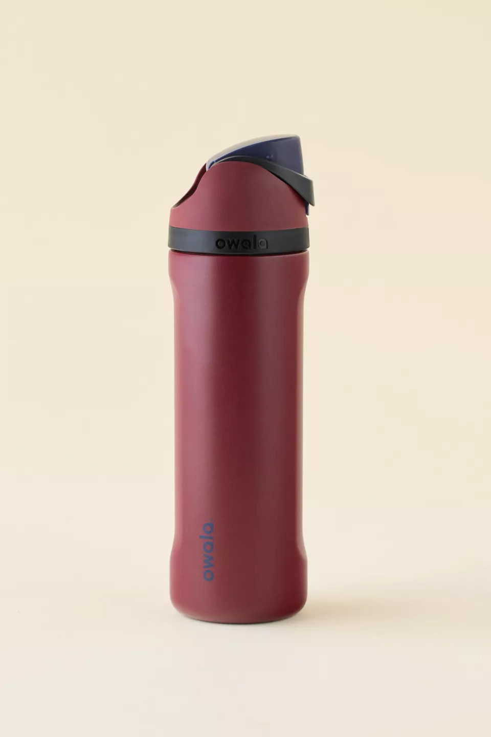 SALE- New Owala FreeSip 24 oz Water Bottle Burgundy Bay