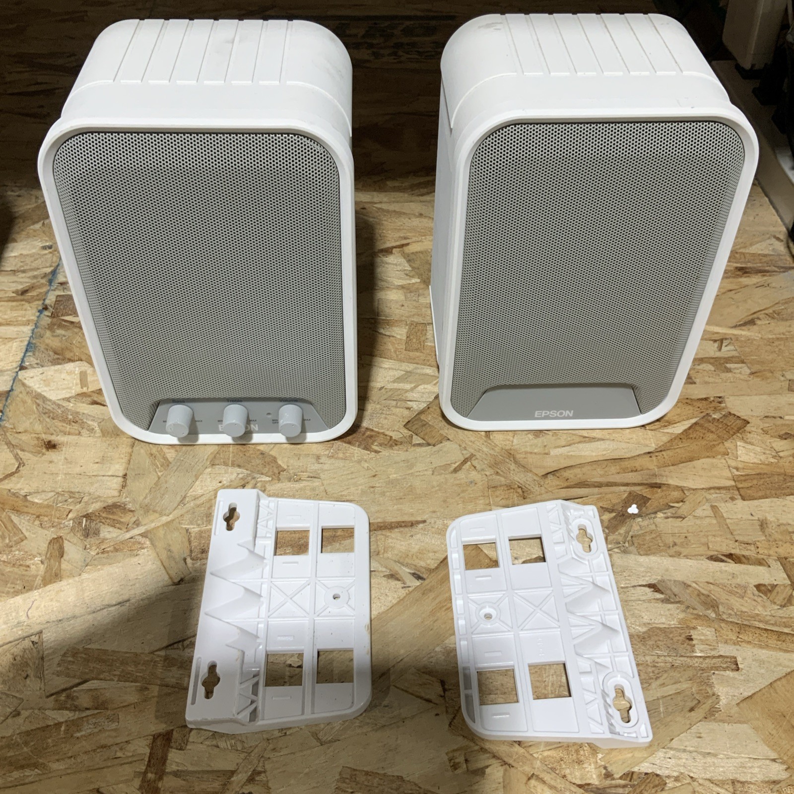 Epson ELPSP02 Active Speaker System (White) - Tested Epson ELPSP02 Active Speaker System (White) - Tested