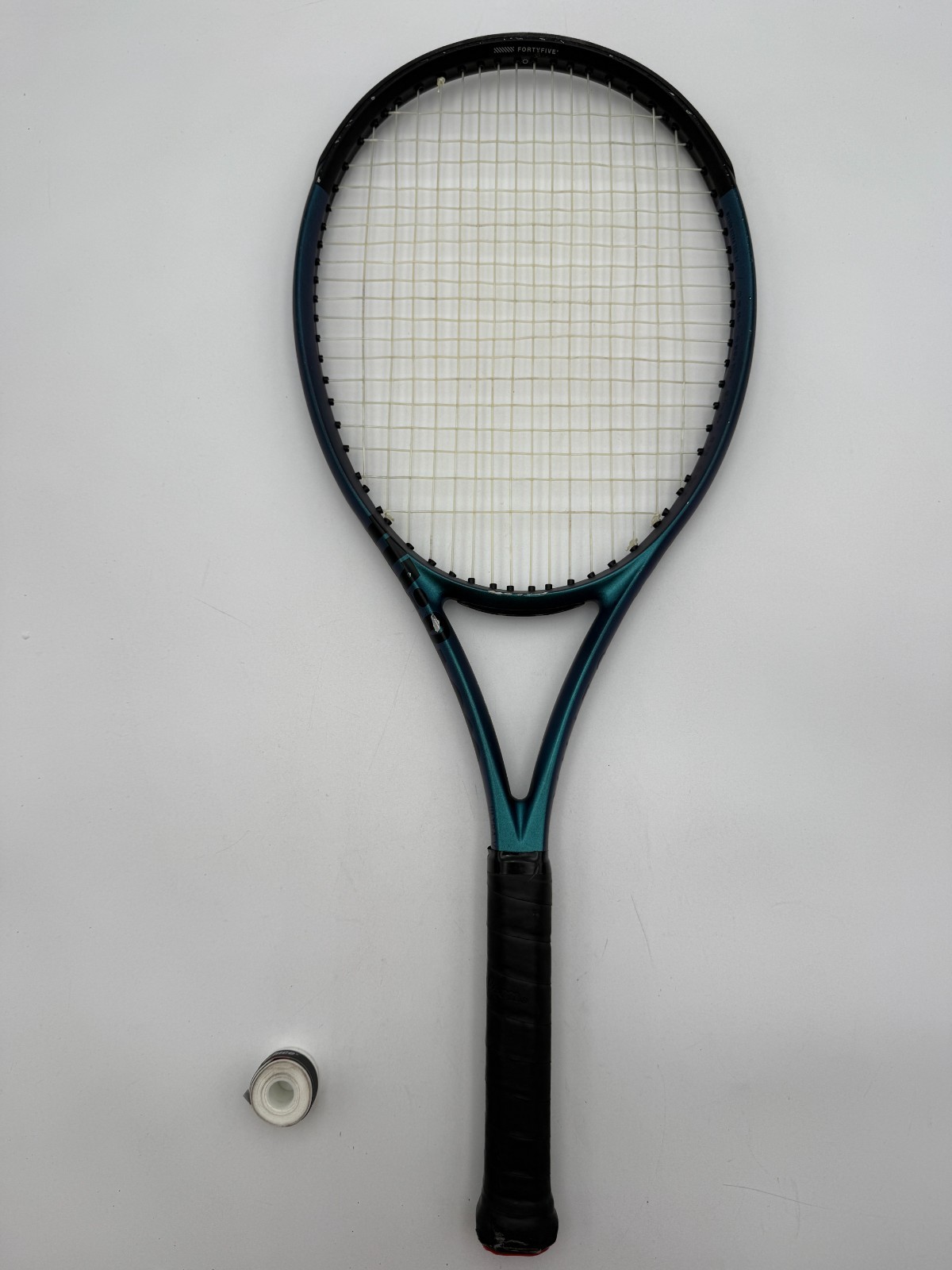 2022-24' Wilson Ultra 100L 16x19 V4 280G 4-1/4 Grip#2 (Fair Condition)