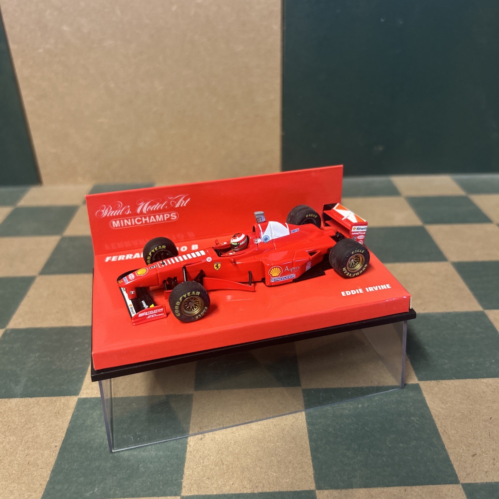 MINICHAMPS 1:43 FERRARI F310B E. IRVINE