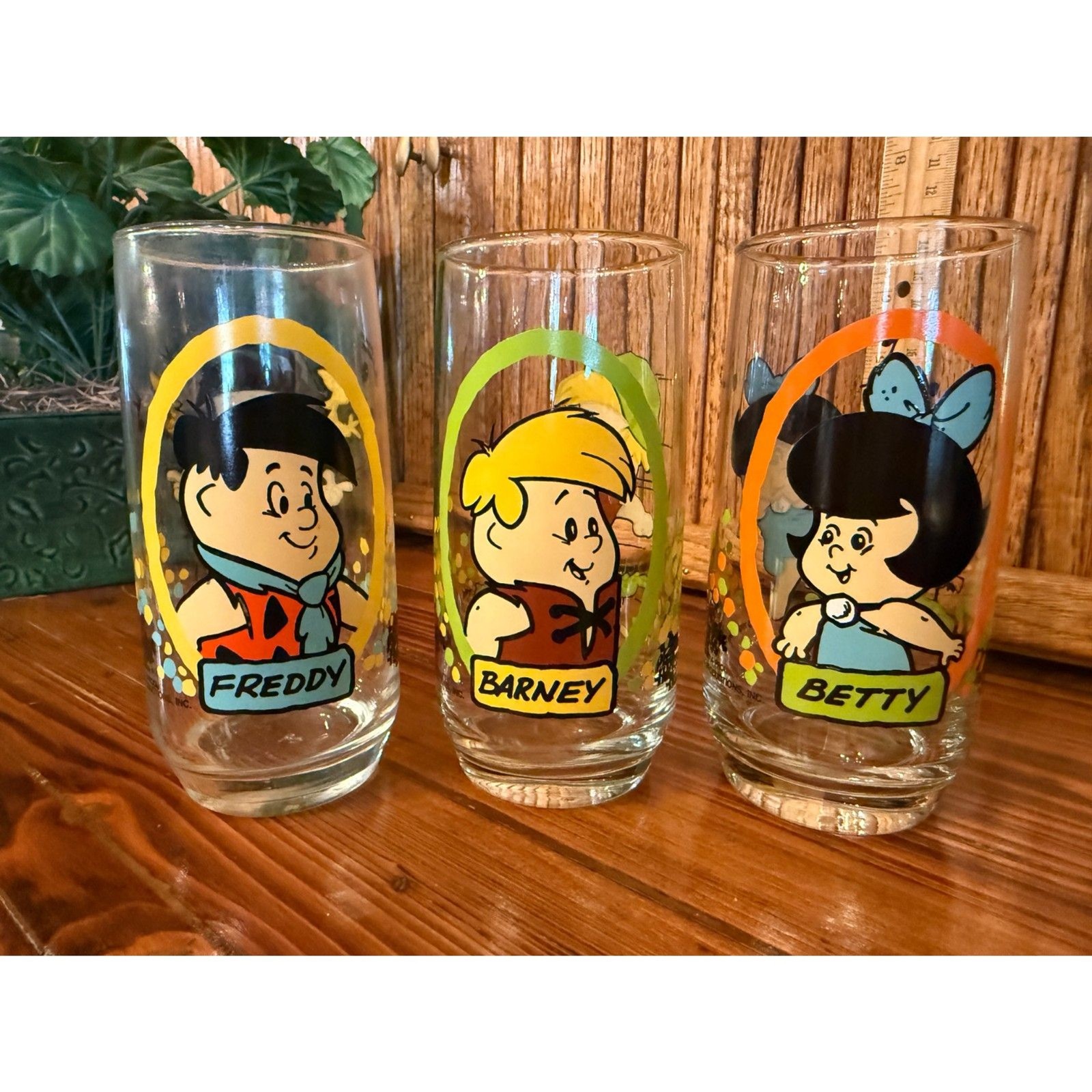 1986 Flintstone Kids Pizza Hut Glasses Set Freddy Barney Betty Hanna Barbera